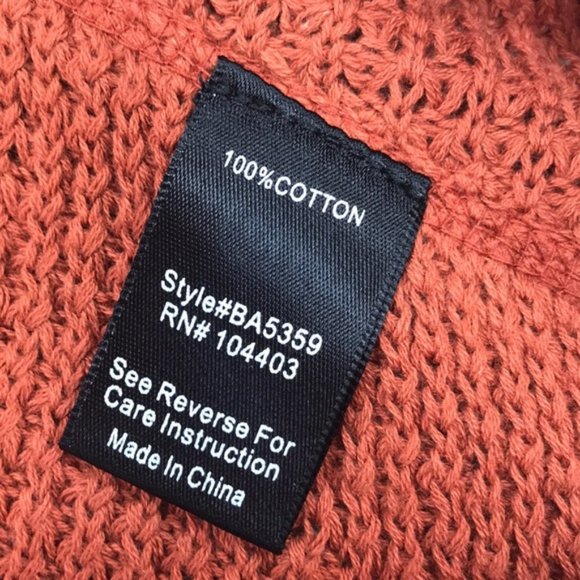 Blu Pepper Cold Shoulder Knit Top - Picture 4 of 5